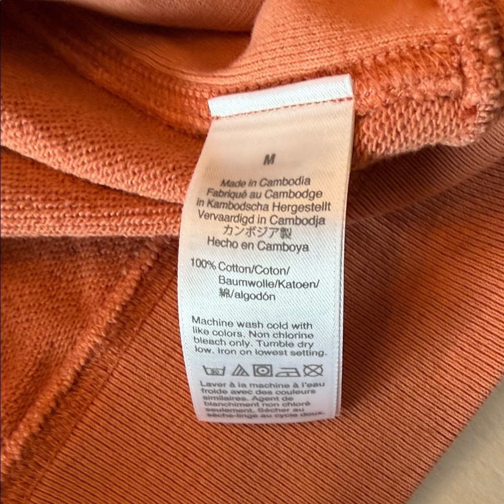 J. Crew Men's Rust Crewneck Sweatshirt NWT - Picture 3 of 4